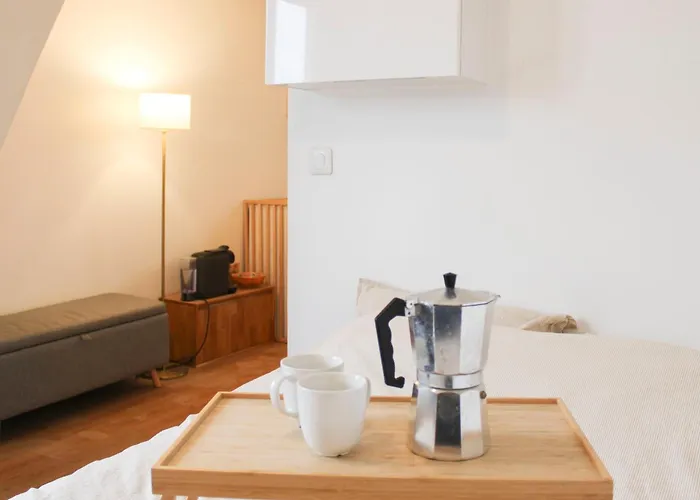 Bright Near Theaters And The Marais * Париж